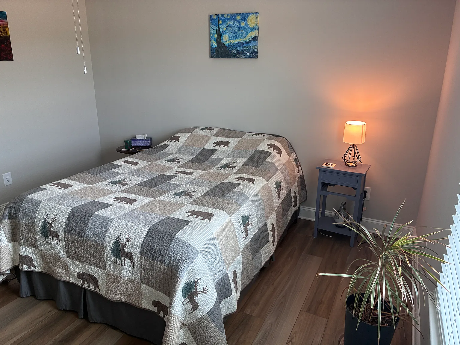 3 bed, 2186 sqft, $1,300 — Photo 2