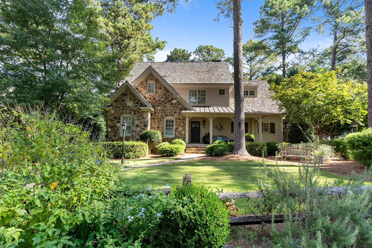 184 Long Leaf Ln photo 1