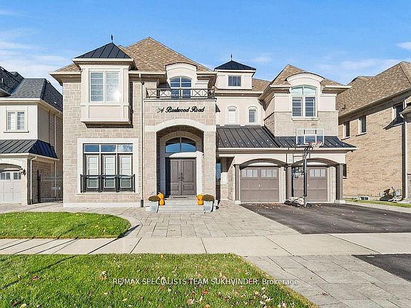 2nd image of 34 Burlwood Rd
