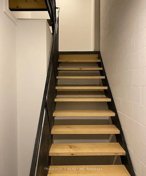 862 Pape Ave #3 — Photo 16