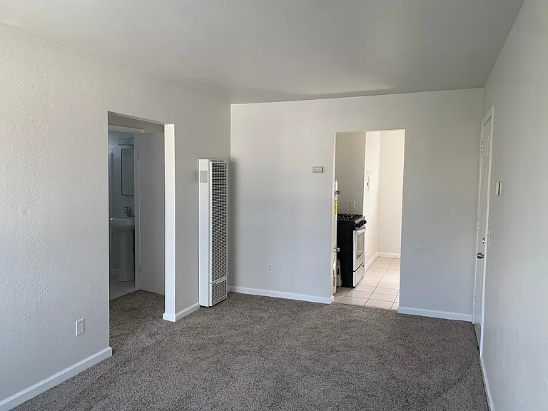 1316 Ashby Ave #D — Photo 16