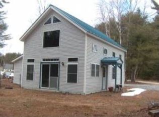 10 Perch Ln, Contoocook, NH 03229