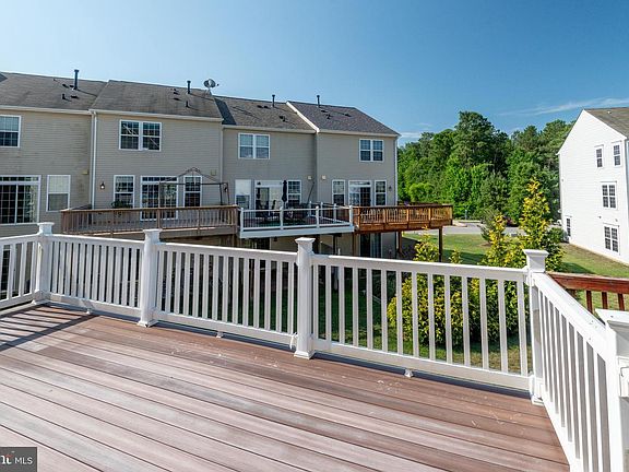 3rd image of 43569 Marguerite Way
