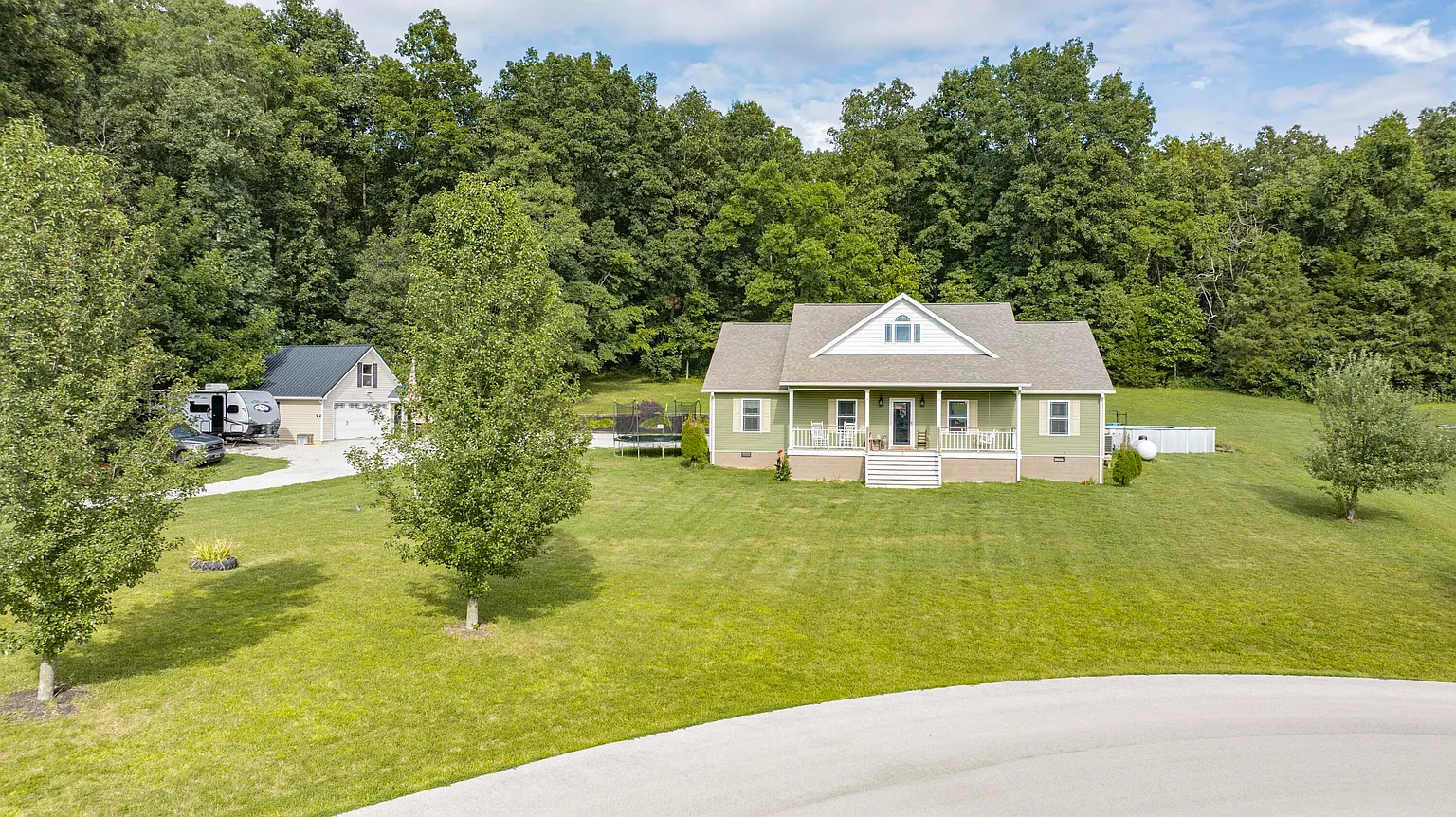 8 Gehring Way photo 1