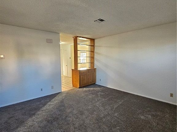 4th image of 6113 Elton Ave