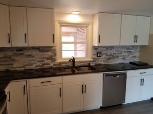 200 Cross Rd, Gilbertsville, PA 19525