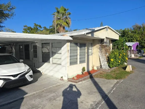 1616 21st St S #215, Saint Petersburg, FL 33712