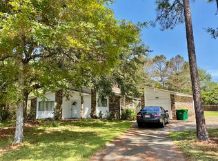 1908 Beach View Dr, Ocean Springs, MS 39564