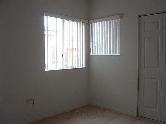 4th image of 1924 SE 23rd Ave