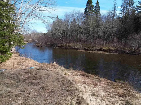 10036 Highway 2, Mapleton, NS B0M 1W0
