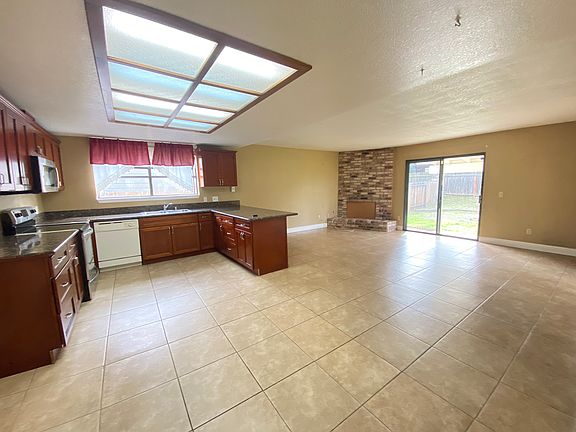 3rd image of 5990 La Castana Way