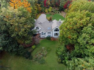 488 Lambeth Walk, Fairview, NC 28730