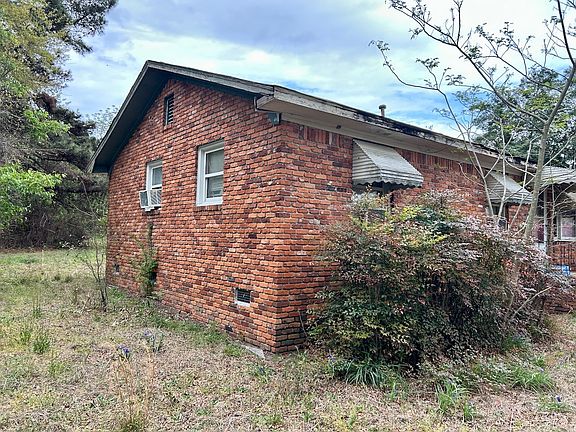 3rd image of 6755 Cabin Creek Rd
