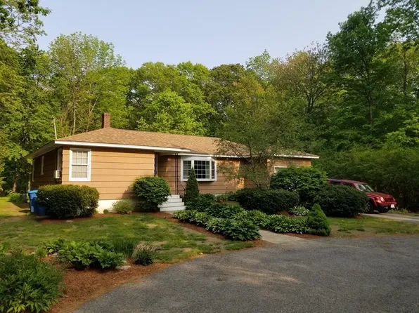 328 Pommogussett Rd, Rutland, MA 01543