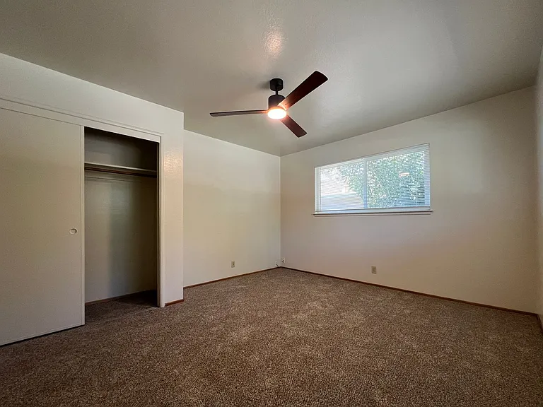 240 S Mills Ave #&-1924 — Photo 15