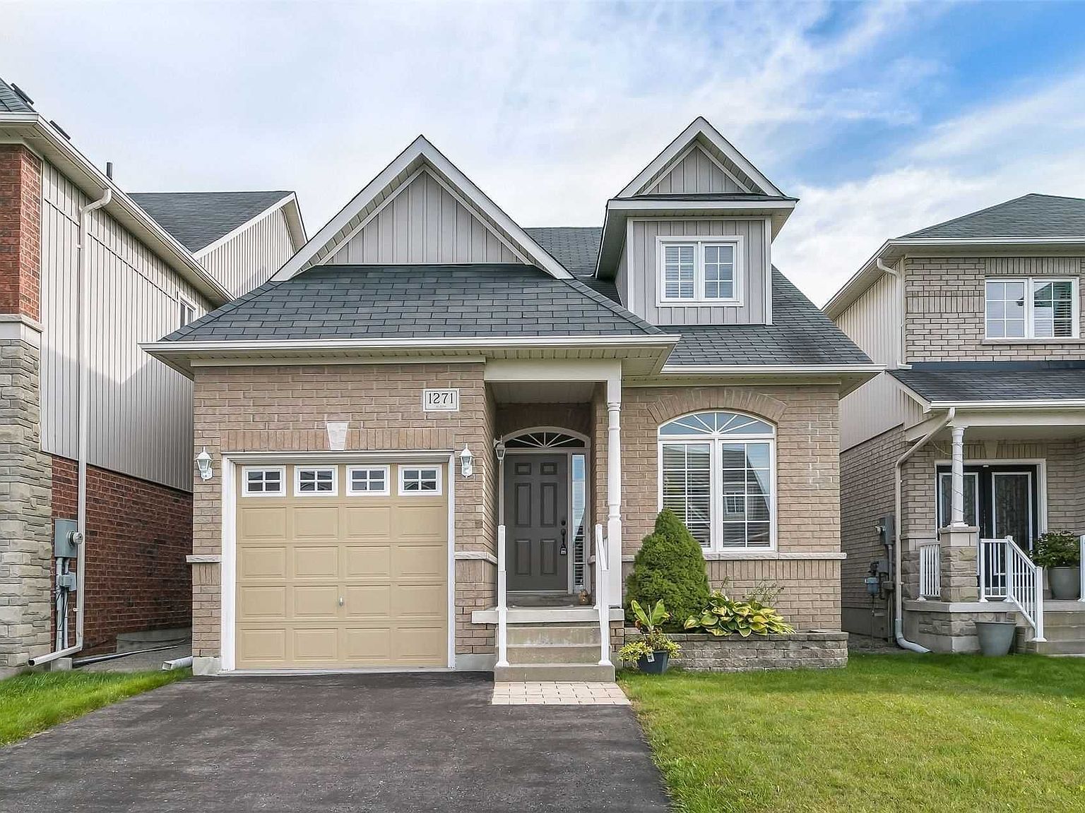 1271 Macinally Ct, Oshawa, ON L1K 0B6 | Zillow