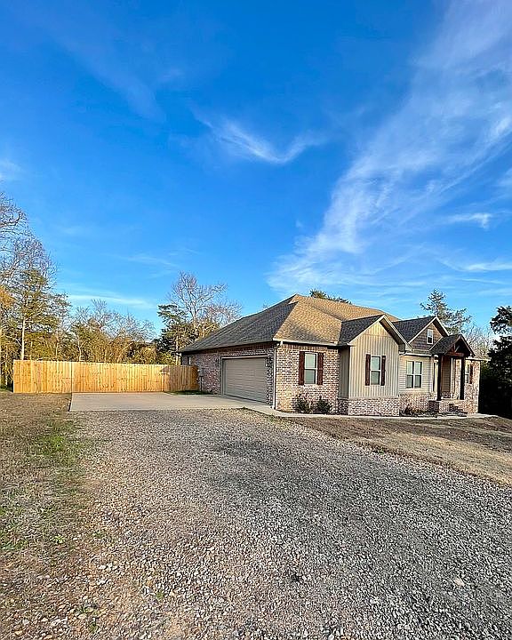 797 Stonegate Dr, Russellville, AR 72802 Zillow