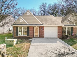228 Dalton Place Way, Knoxville, TN 37912