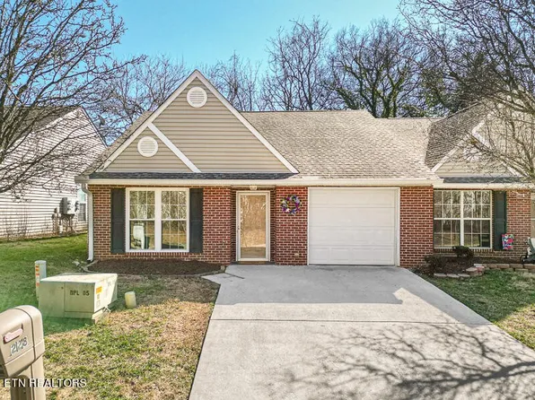 228 Dalton Place Way, Knoxville, TN 37912