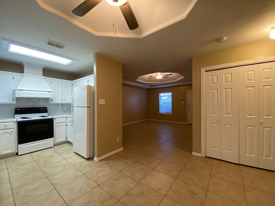1st image of 1707 Tierra Dulce Dr #3-2