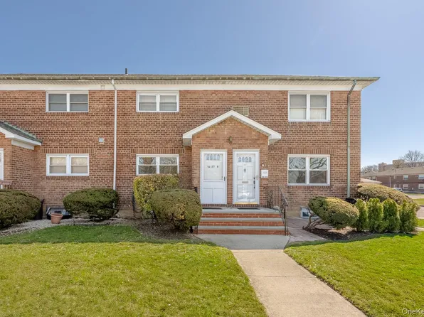 56-27B Utopia Parkway #1014, Fresh Meadows, NY 11365