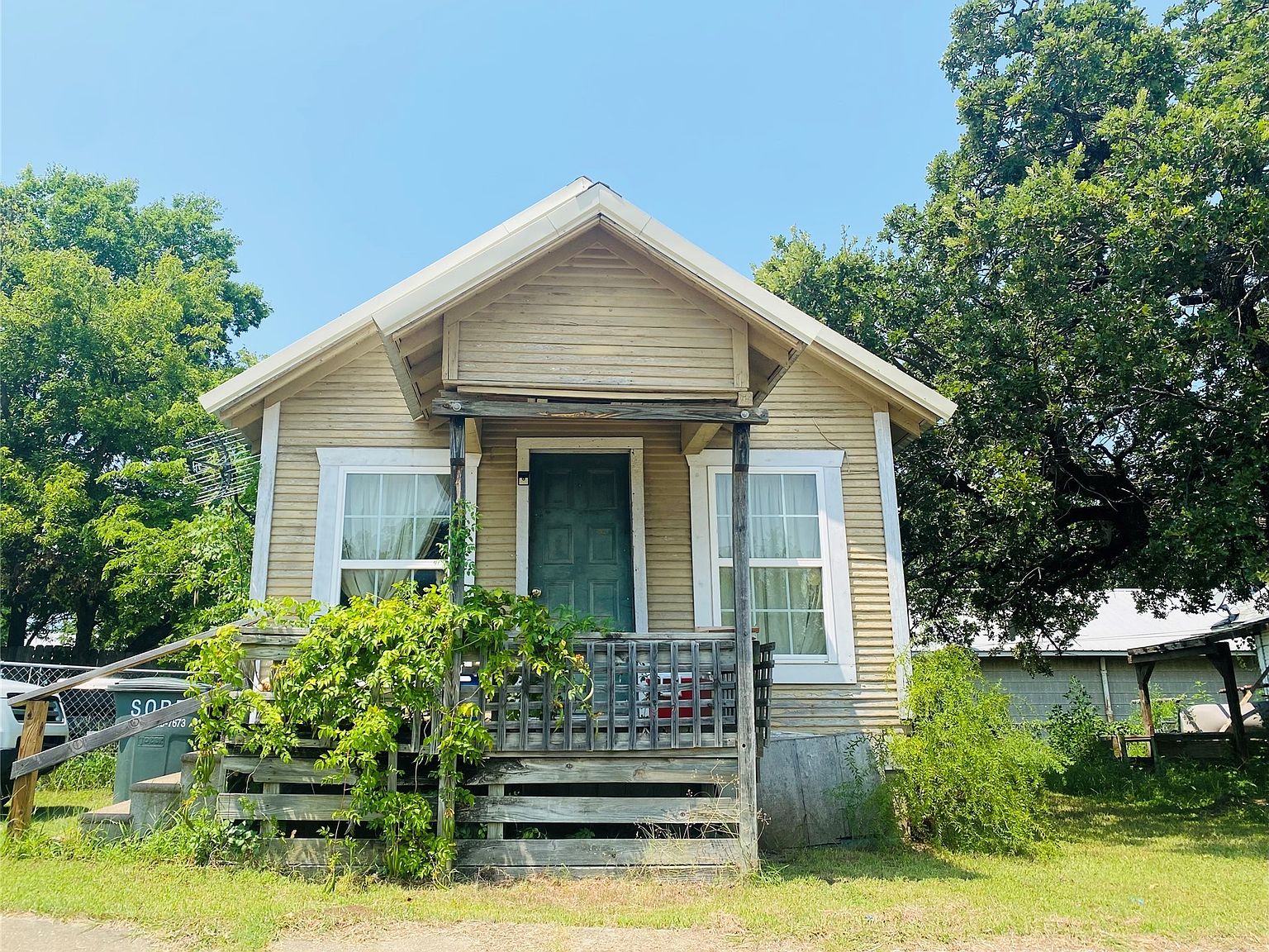 733 5th St, Healdton, OK 73438 Zillow