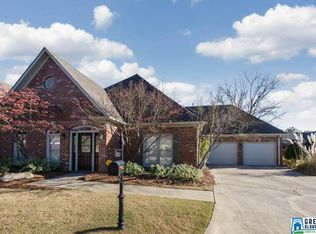 2252 Sterling Ridge Cir, Vestavia, AL 35216