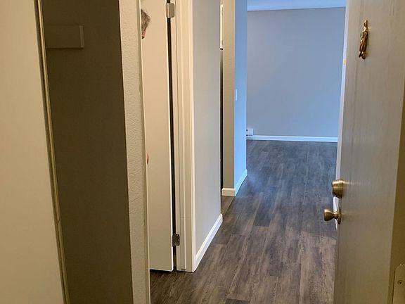 5th image of 13437 Greenwood Ave N APT 103