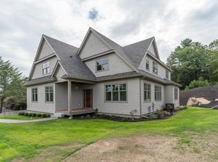 10 Whitehall Cir, Beverly, MA 01915