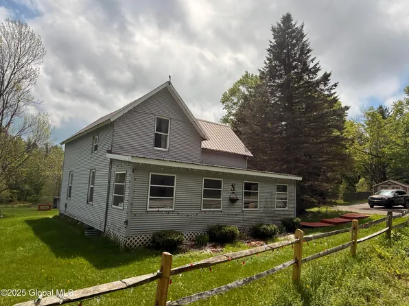 9012 Graphite Mtn Road, Hague, NY 12836