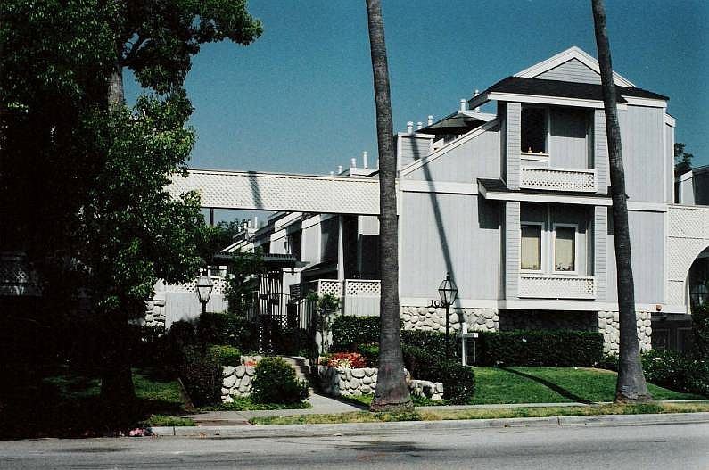 1st image of 109 S Sierra Madre Blvd Unit 2