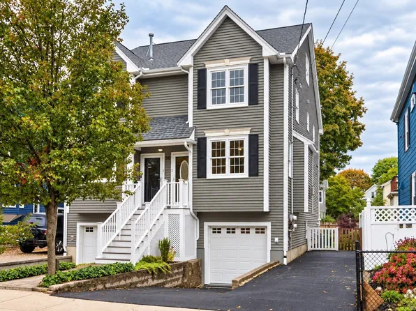 30 Fuller St #2, Waltham, MA 02453