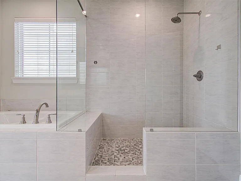 2818 Grand Fountains Dr #B — Photo 23