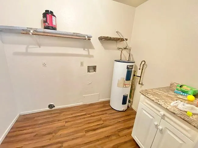 2045 S Walnut Ave — Photo 9