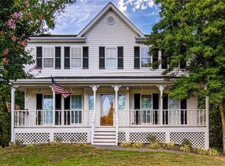 536 Adams Gate Rd, Winston Salem, NC 27107