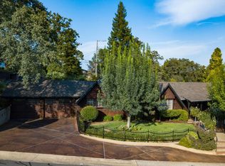 1125 Redbud Dr, Redding, CA 96001