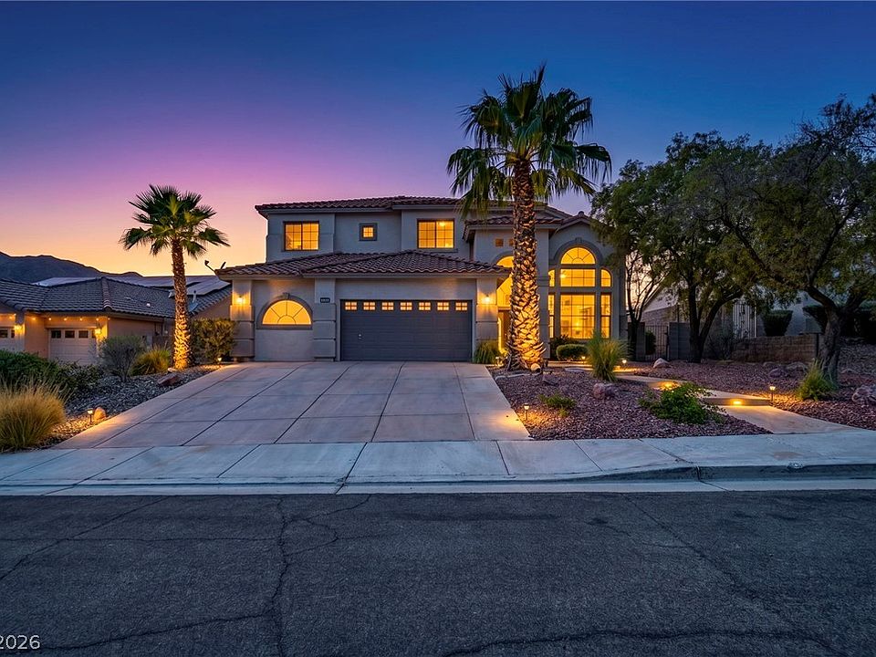 1st image of 1327 Autumn Wind Way