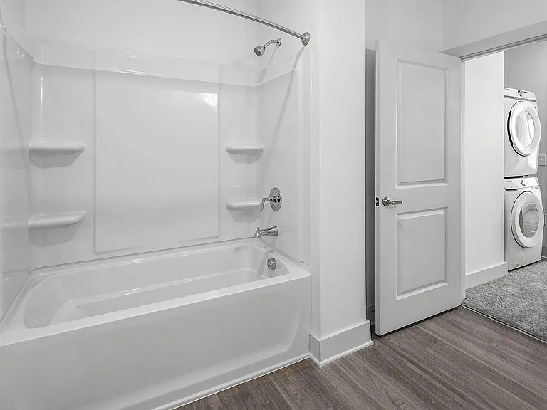 The Vandy Apartments — Photo 14