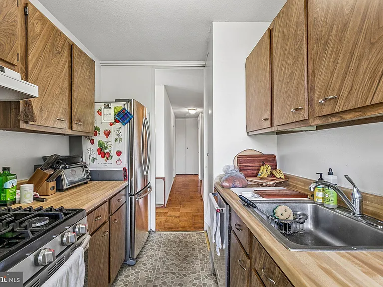 200 Locust St #3DN — Photo 5