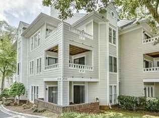 2715 Selwyn Ave APT 45, Charlotte, NC 28209