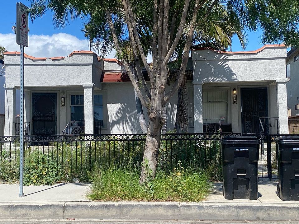 1st image of 440 W 22nd St