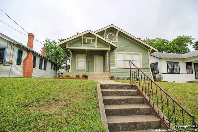 1138 Iowa St — Photo 1