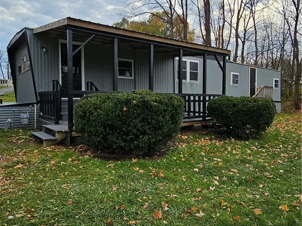 111 Warsaw Blvd #1, Silver Springs, NY 14550