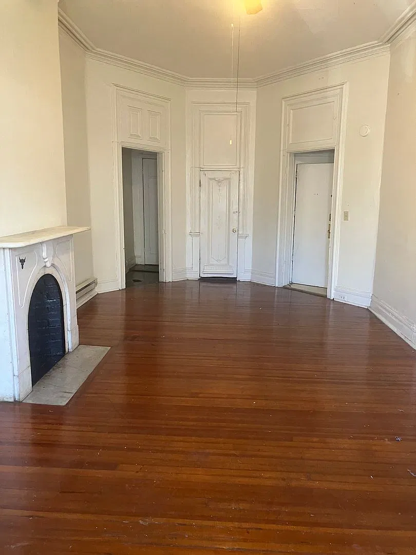 1218 St Paul Street — Photo 3