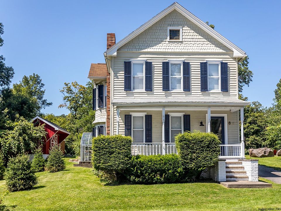 1st image of 8 Cedar Street
