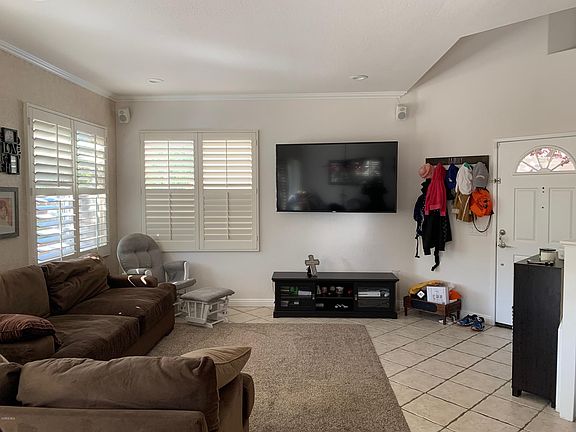 4th image of 525 Yarrow Dr #44