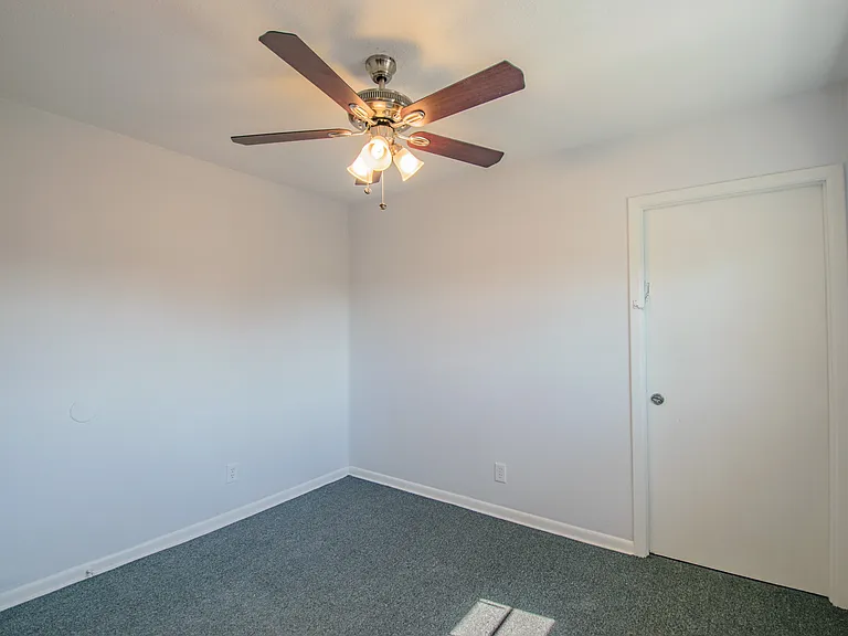 3618 W Rogers Ave #8 — Photo 16