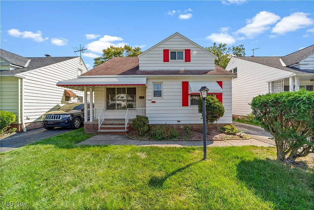 5061 Philip Ave photo 1