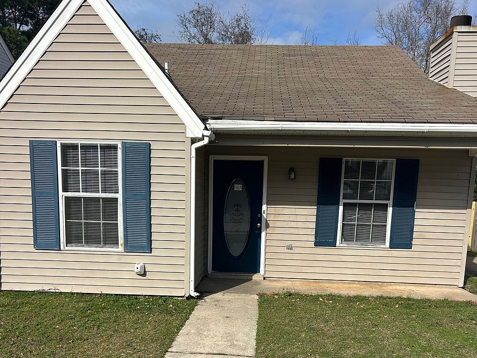 1st image of 1726 James Buchanan Dr