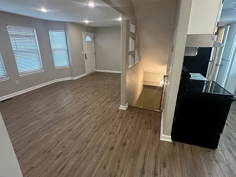 17594 E Temple Dr — Photo 4
